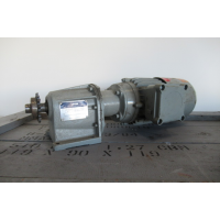 9,5 RPM 0,035 KW / 67,5 RPM 0,25 KW Asmaat 20 mm brake. Used